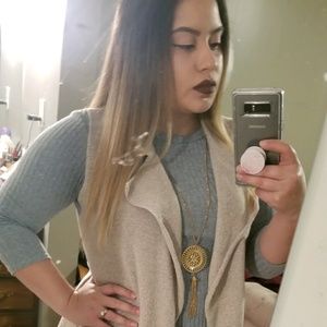 Meet your Posher, Jazmin